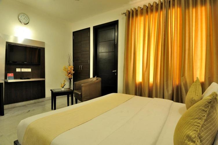 Rr Residency Hotel Delhi  Exterior photo