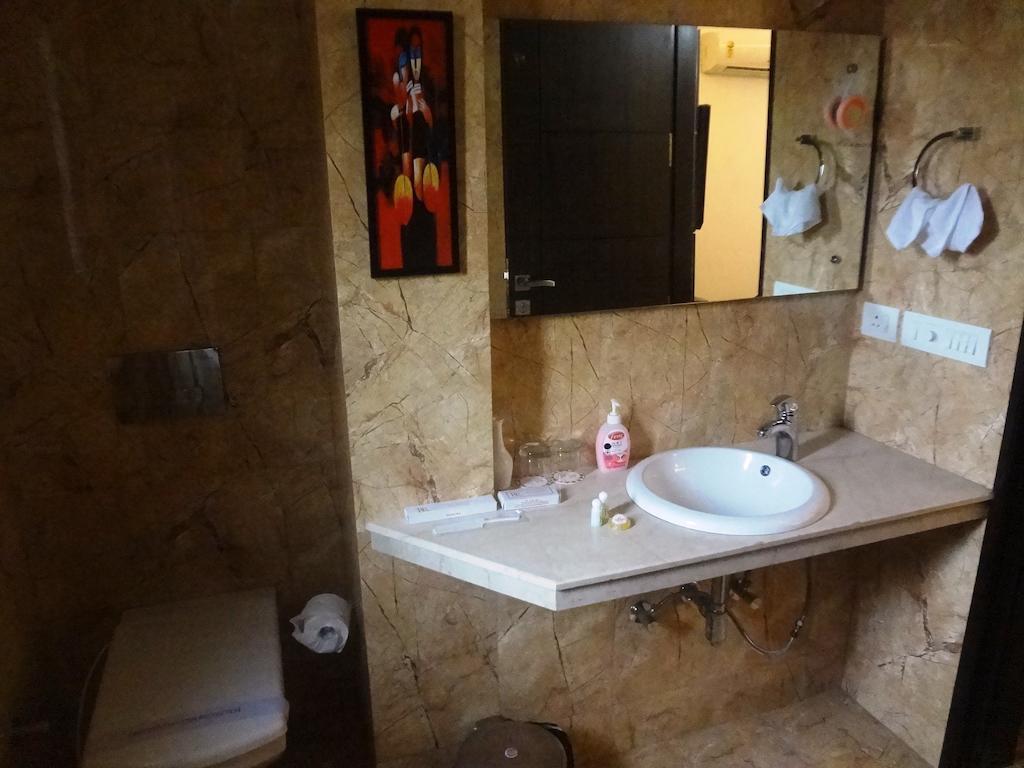 Rr Residency Hotel Delhi  Exterior photo