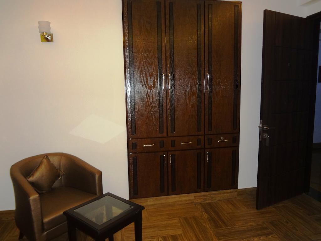 Rr Residency Hotel Delhi  Exterior photo
